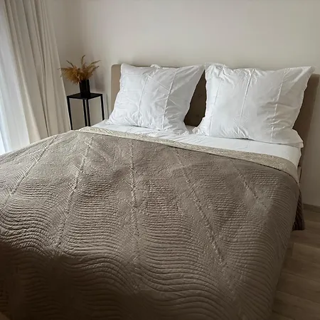 Modern & Comfy With Easy Access To Center * Bratislava