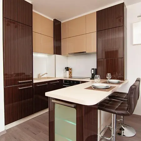 Apartamento Modern & Comfy With Easy Access To Center *